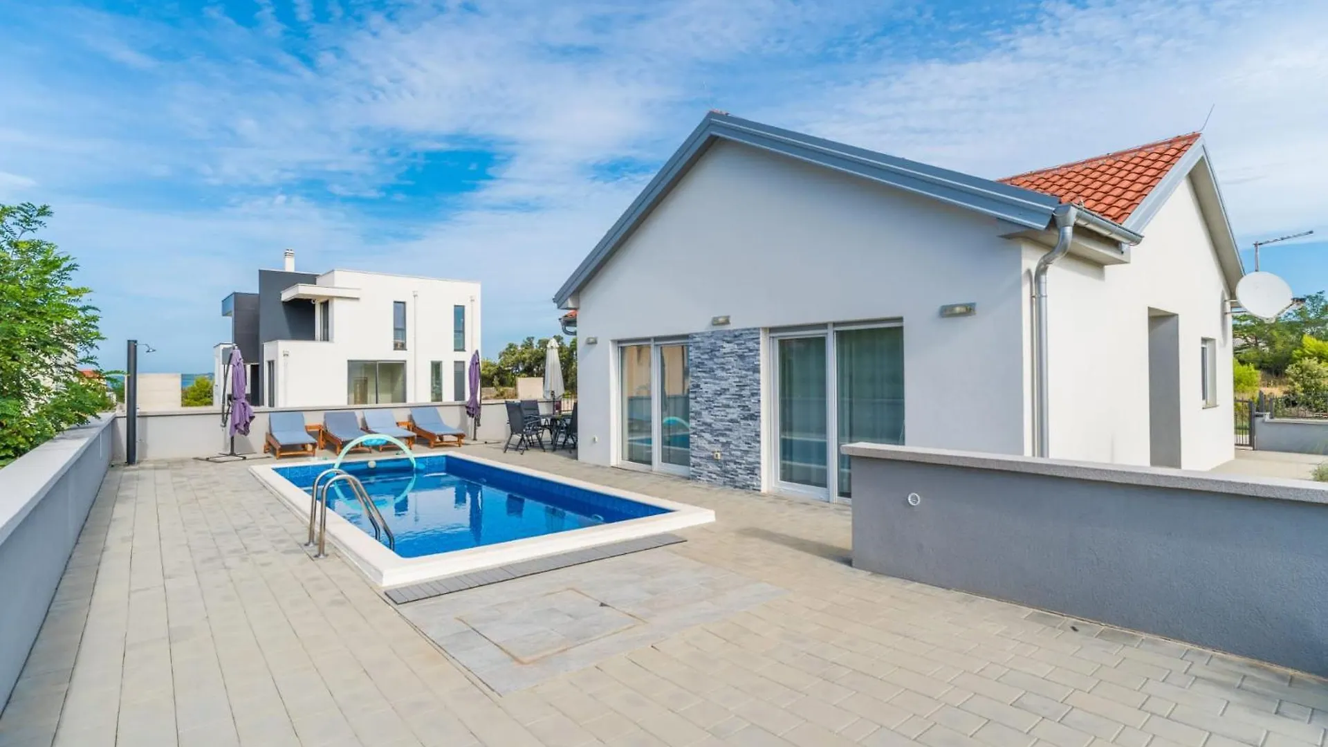 Villa Nicolle Only 50Meters From The Beach - By Ta Leut Agency Privlaka  Croatia