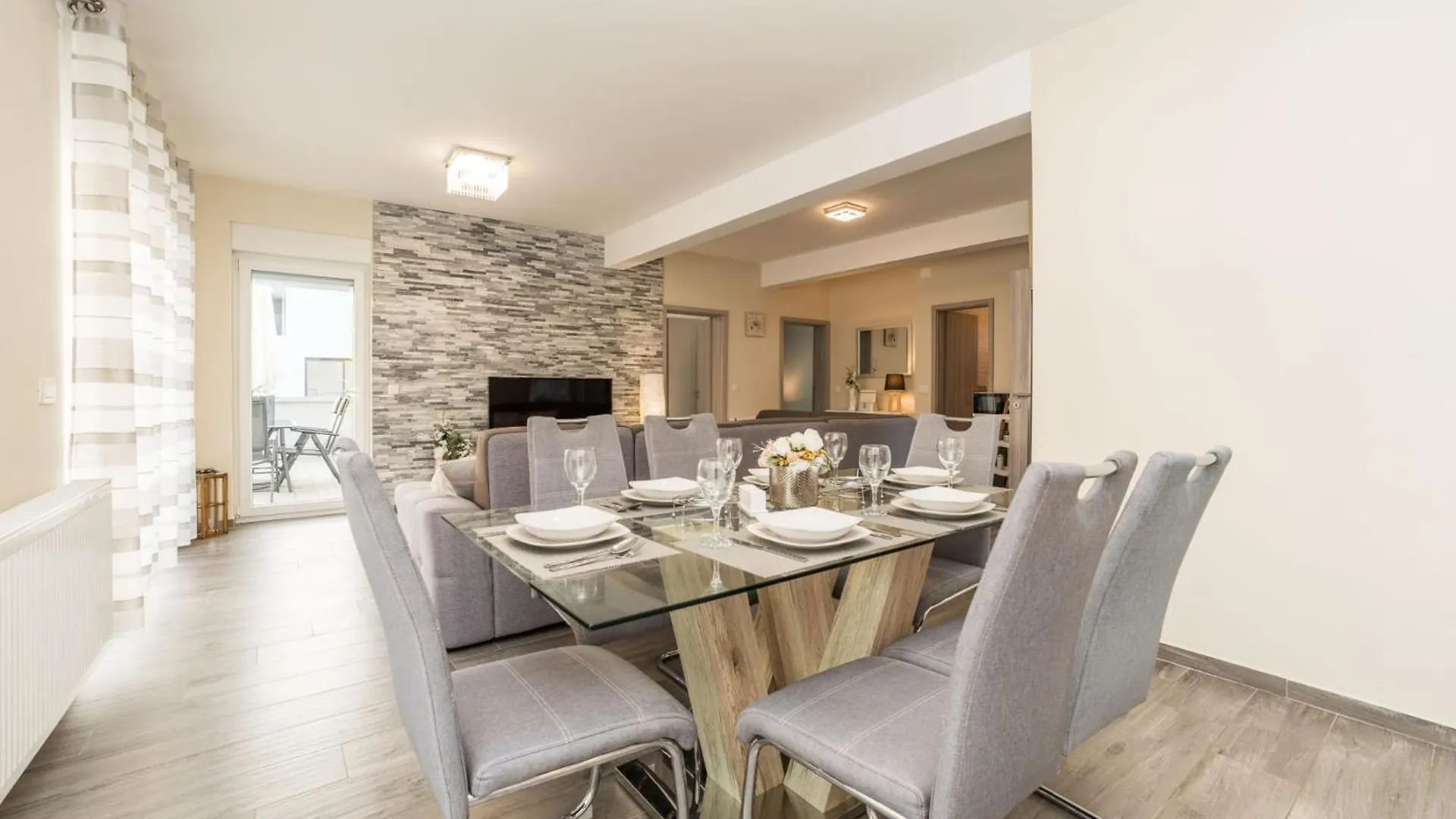 Villa Nicolle Only 50Meters From The Beach - By Ta Leut Agency Privlaka