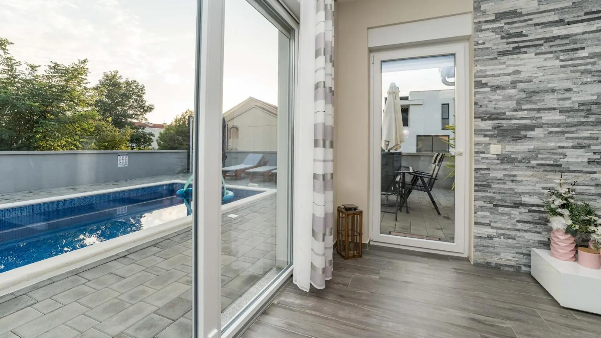 Villa Nicolle Only 50Meters From The Beach - By Ta Leut Agency Privlaka  0*, Privlaka (Zadar)
