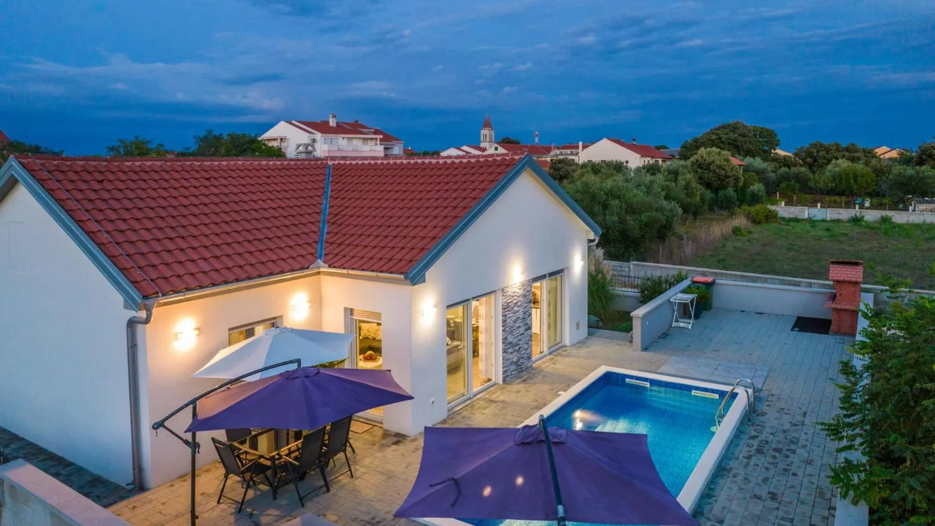 Villa Nicolle Only 50Meters From The Beach - By Ta Leut Agency Privlaka