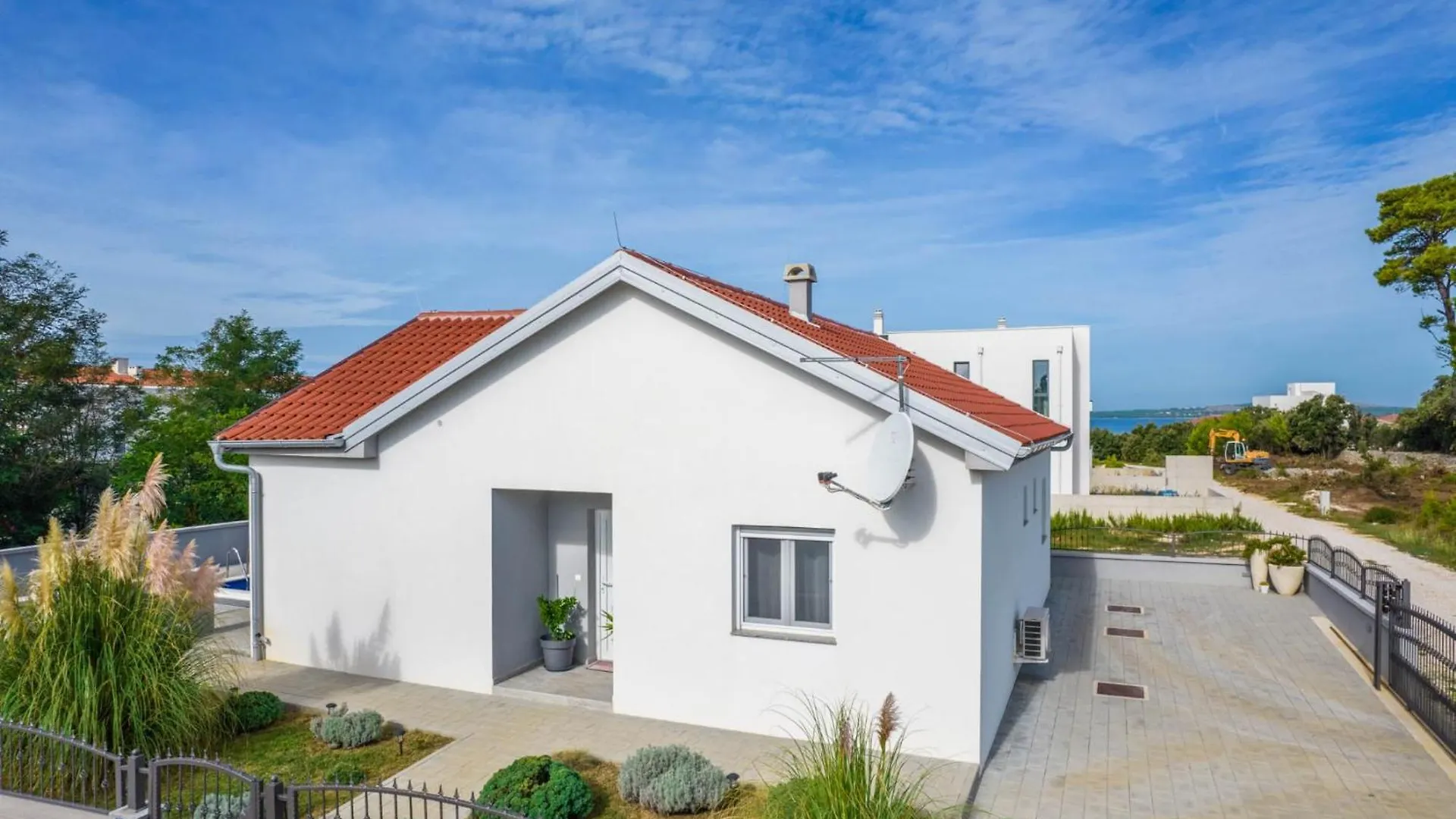 Villa Nicolle Only 50Meters From The Beach - By Ta Leut Agency Privlaka  Croatia